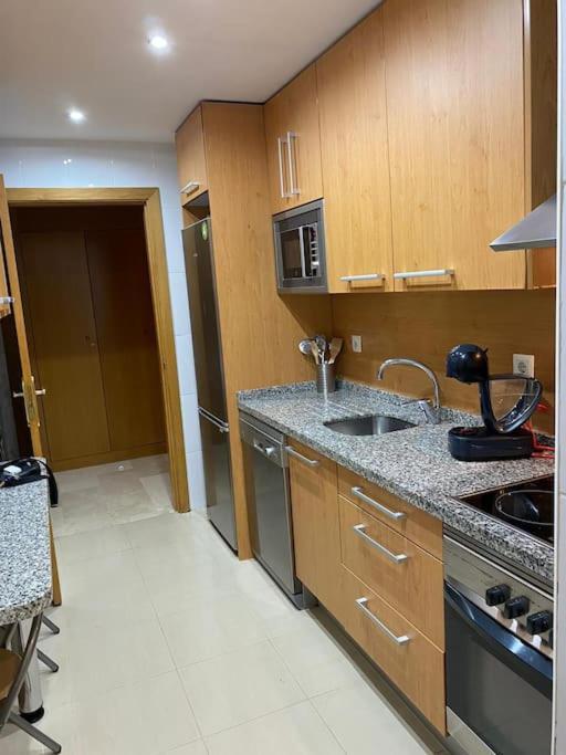 Central Estepona 3 Bed Apt With Pool And Parking Exterior foto